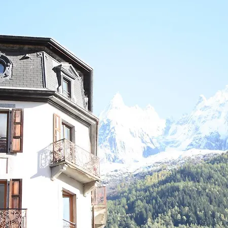 Les Balances - All Year Chamonix